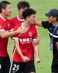 华体会官网入口-平局大师人设崩塌！成都赛季首胜 徐正源：意义非凡